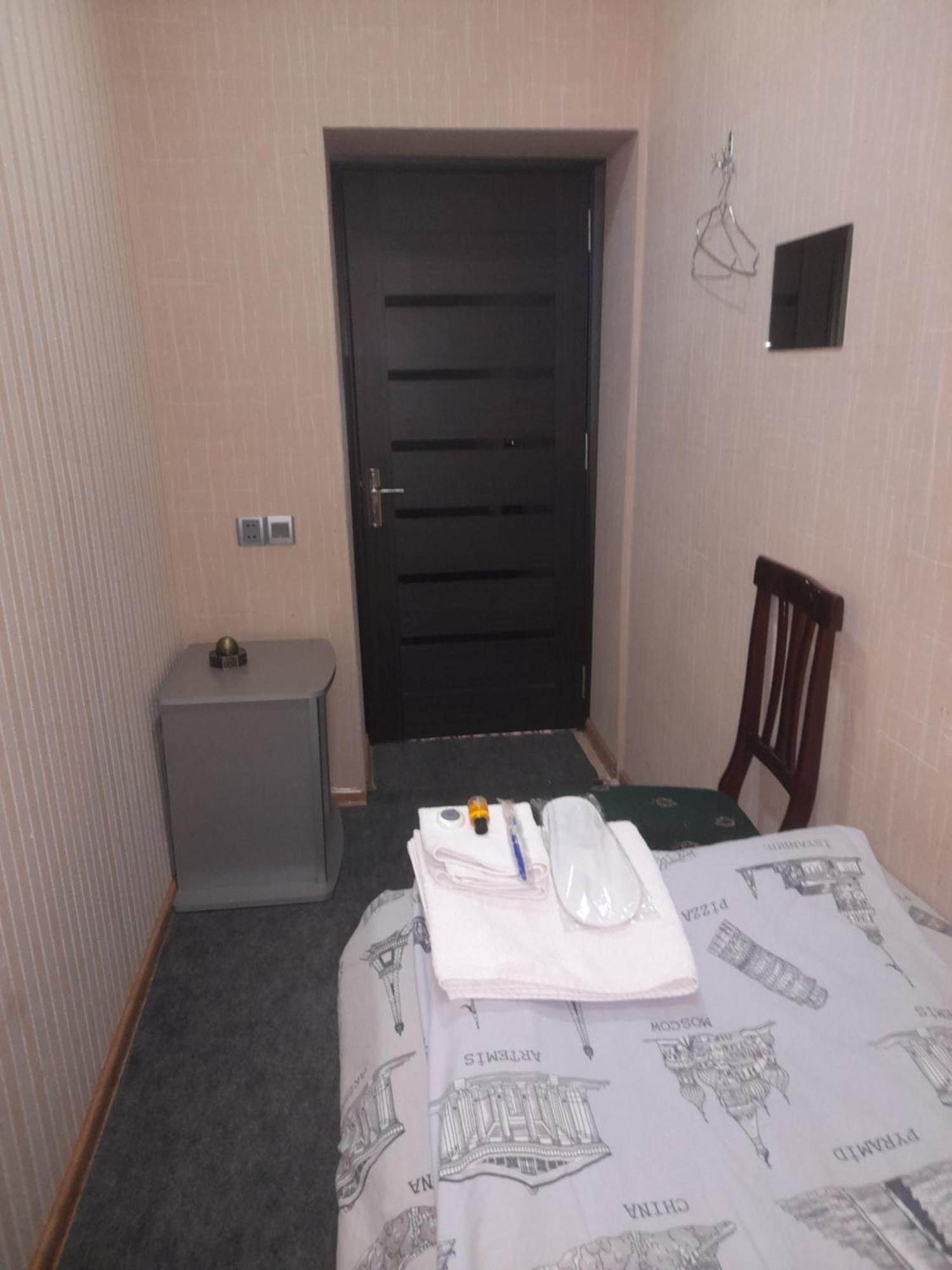 Cth-Baku-Hostel Bagian luar foto