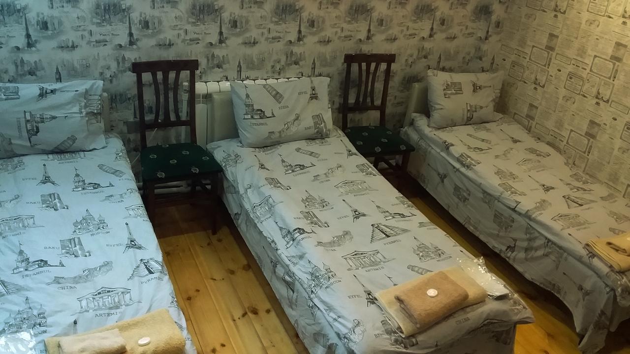 Cth-Baku-Hostel Bagian luar foto