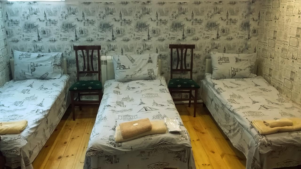 Cth-Baku-Hostel Bagian luar foto
