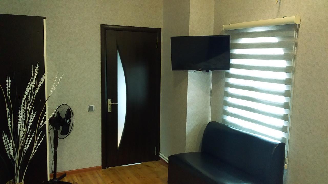 Cth-Baku-Hostel Bagian luar foto