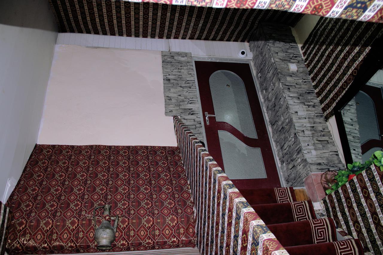 Cth-Baku-Hostel Bagian luar foto